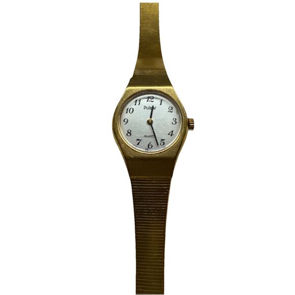 Lot Of 5 Assorted Women’s Wrist Watches Gold Tone Bling All Working